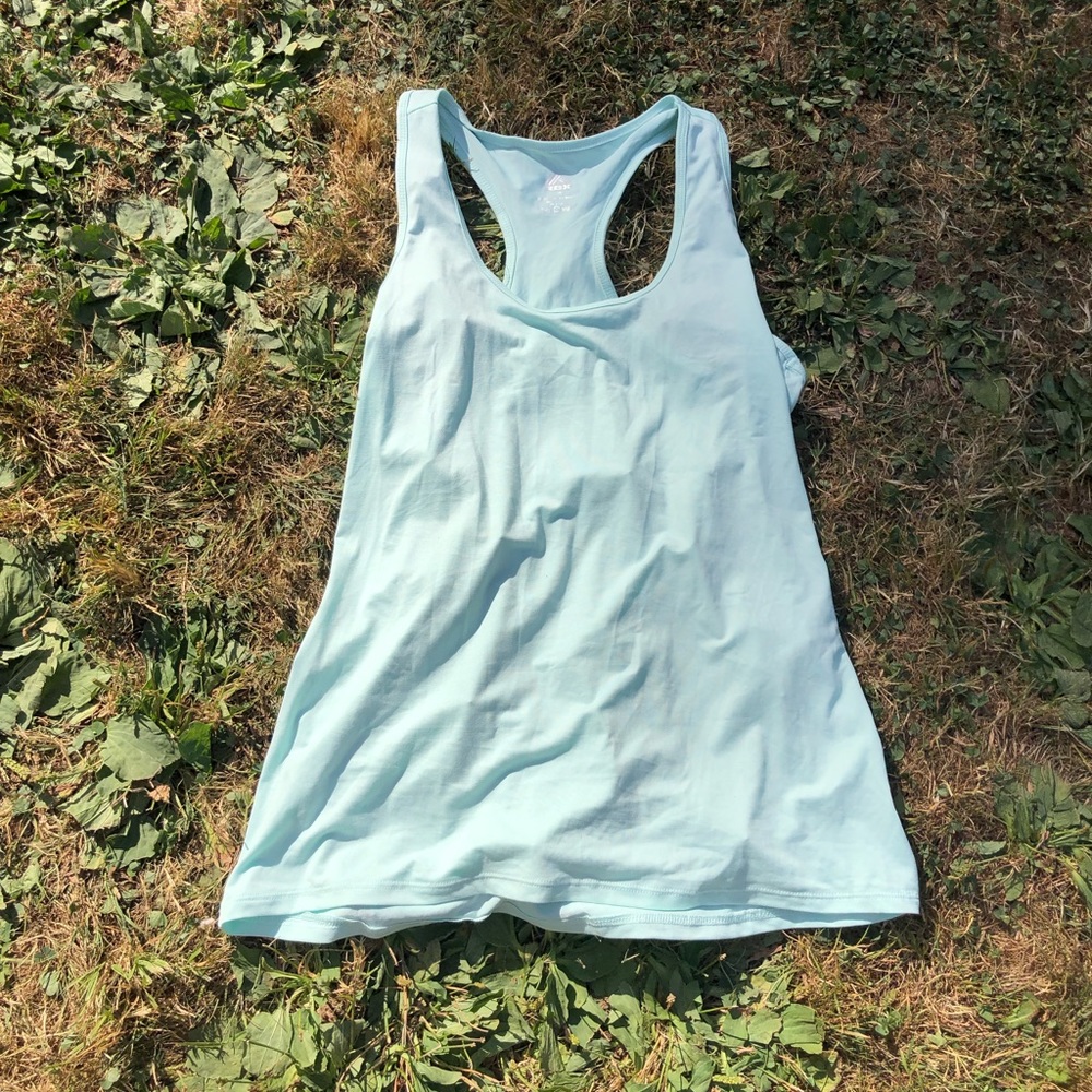 Must bundle! NWOT workout racer back